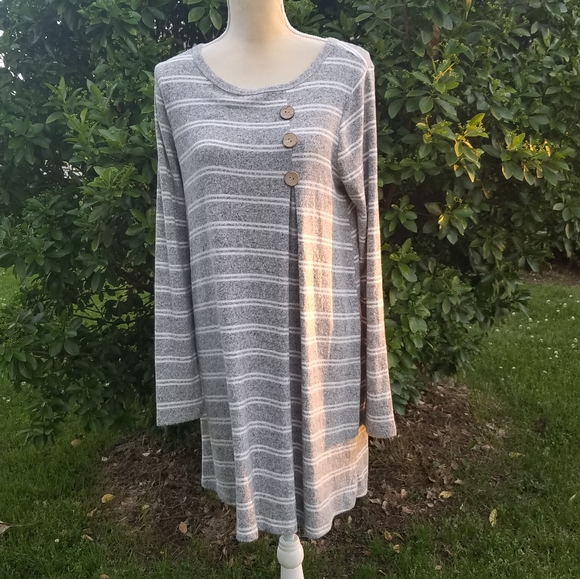Reborn J Tops - Reborn J tunic top